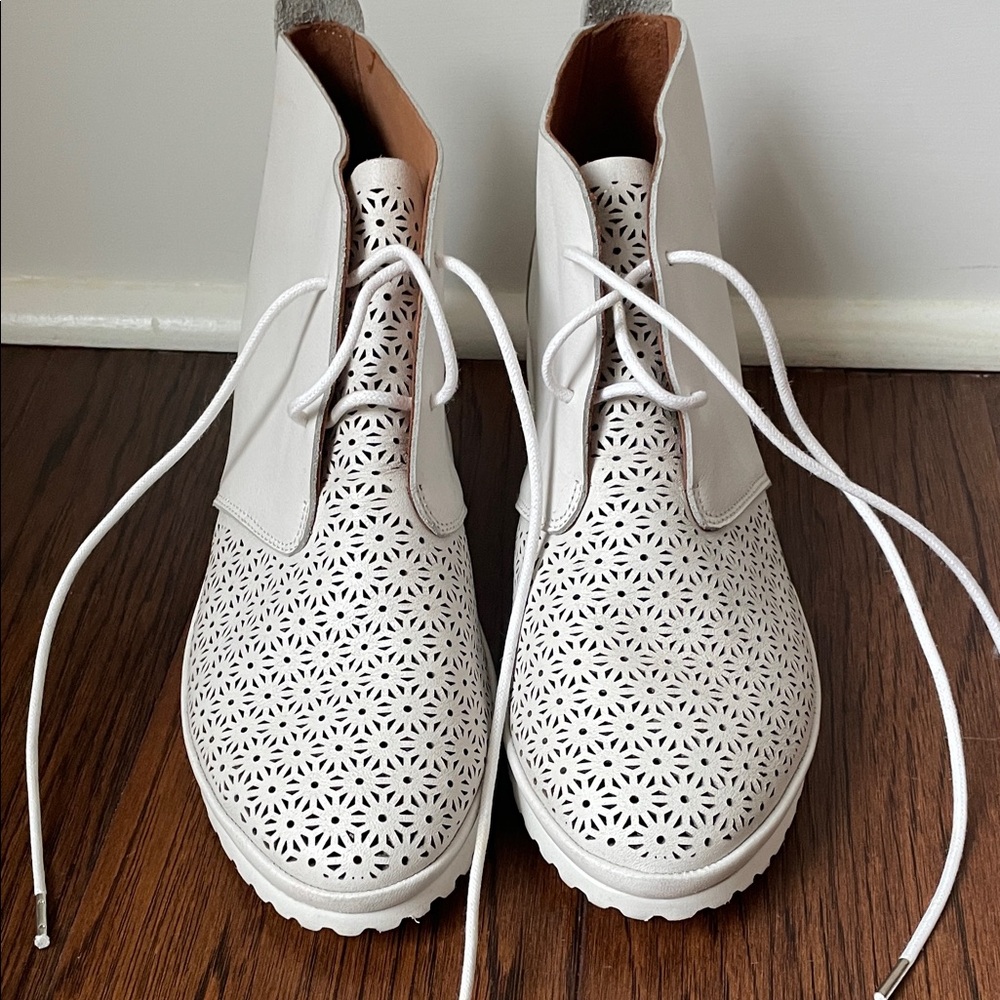 Elegant White Perforated Chukka Boots